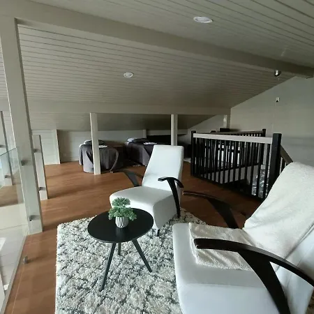 빌라 Naava Luppo - Upea Jaervinaekymaellae Ja Ulkoporealtaalla Ähtäri