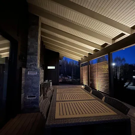 Naava Luppo - Upea Jaervinaekymaellae Ja Ulkoporealtaalla Villa Ähtäri